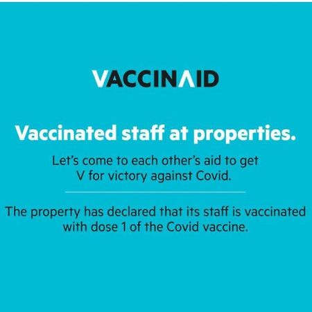 Vaccinated Staff - Spot On 2053 Granada Syariah Home Stay Bandung Buitenkant foto
